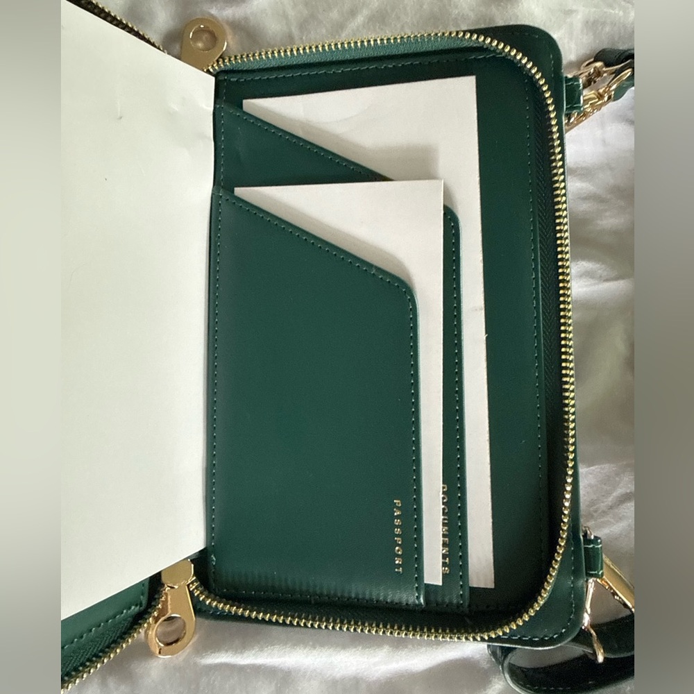 New Calpak Green Croc Pattern Wallet Purse - Picture 6 of 9